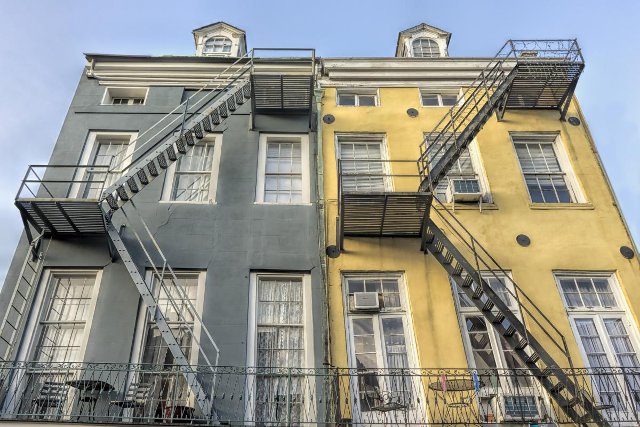 Vollvermietetes Mehrfamilienhaus in Dresden-Striesen: 6 Wohnungen, 500 m², Faktor 21,9